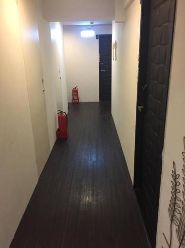 Zhongxiao Dunhua Homestay