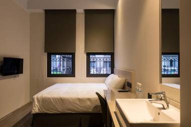 Quarantine Hotel - Meander 1948 Hostel - Taipei Main Station