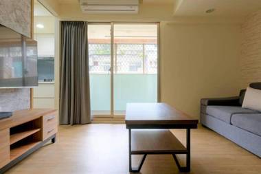 Three Master Bedrooms 4B4b Home 三主臥4房4衛