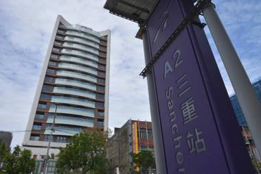 Quarantine Hotel l CHECK inn Select New Taipei Sanchong