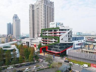 Icloud Luxury Resort & Hotel