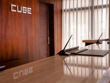 Cube Hotel