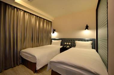 Stay Hotel - Taichung Yizhong
