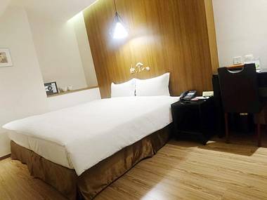 Stay Hotel - Taichung Yizhong