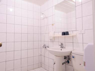 KIWI EXPRESS HOTEL - MRT Zhongqing Branch (Quarantine Hotel)