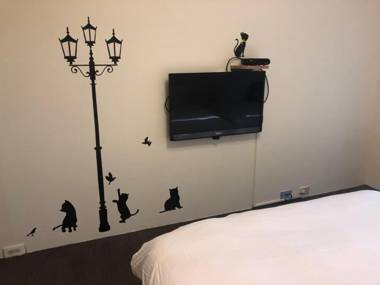 Happines Trip Inn