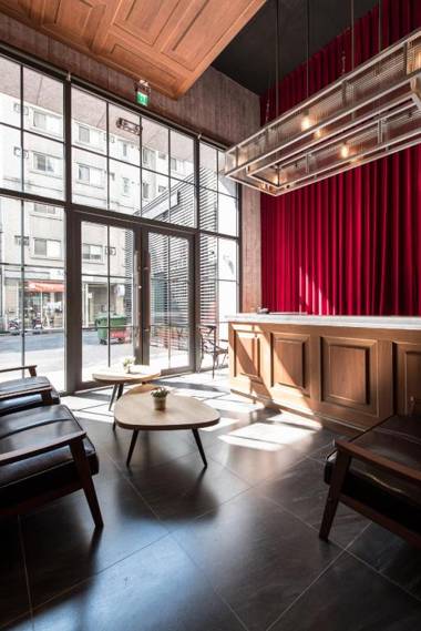 Quarantine Hotel l CHECK inn Express Taichung Yizhong