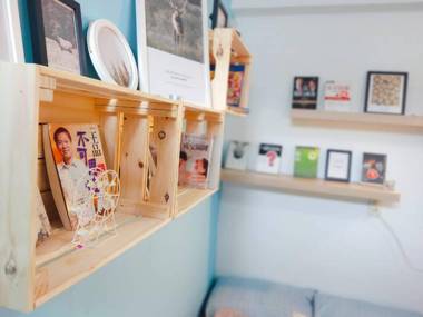 甯玥小棧 - 近台中火車站 10坪電影房