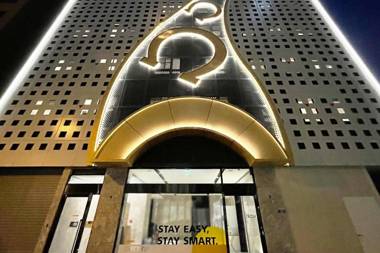 CHECK inn Taichung Qinghai (Quarantine Hotel)