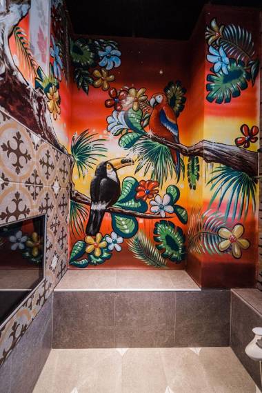 Ho-Li Safety Parent-Child Inn