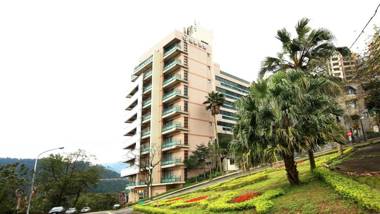 Howard Lake Resort Shihmen Dam