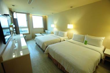 Kindness Hotel - Kaohsiung Guang Rong Pier