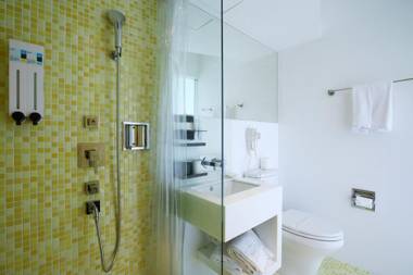 Hotel Papa Whale-Kaohsiung Formosa Boulevard