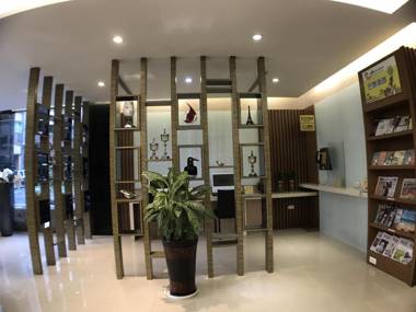 Paris Business Hotel (Quarantine Hotel)