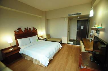 Kindness Hotel Wu-Jia