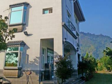 Chung Cheng Hu Hostel