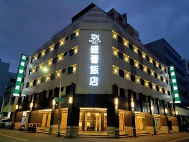 Delton Hotel