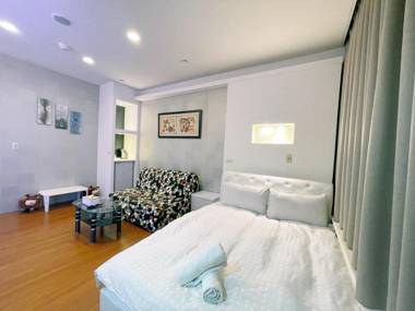 Childhood Service Apartment