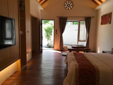 Watering TW Spa Villa