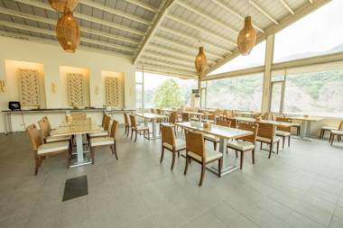 Watering TW Spa Villa