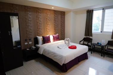 GIN JIAN Commercial Hotel