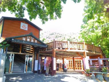 Ruei Suei Hot Spring Hotel