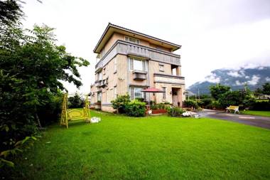 Evergreen Garden House