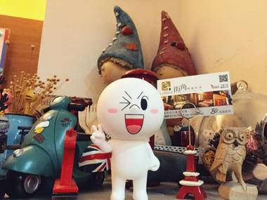 街角民宿--近火車站