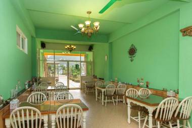 The Anderson Manor Hotel