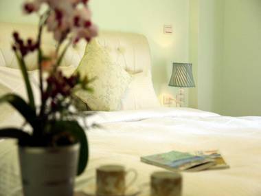 Star-Ya Bed and Breakfast