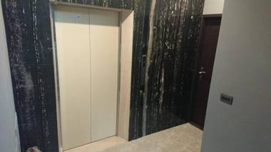 82行旅電梯民宿 來電享優惠