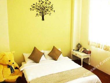 19 Wuu Wuu Guest House