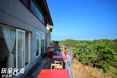 Museum Traveler's BnB