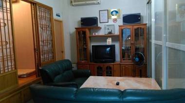 Pingxi Car Head B & B