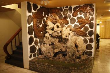 Gene Long Haiy Att Hotel