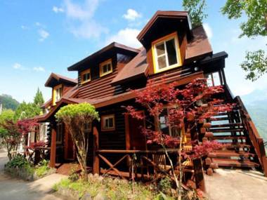 Lala Shan 5.5k Farm Stay