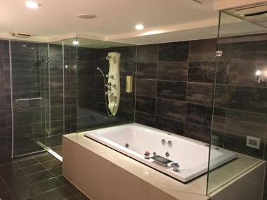 Discovery Motel - Tucheng