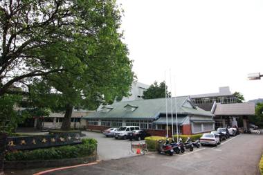 Jiaobanshan Fuxing Youth Activity Center