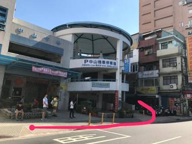 Tourist Bunny Hostel