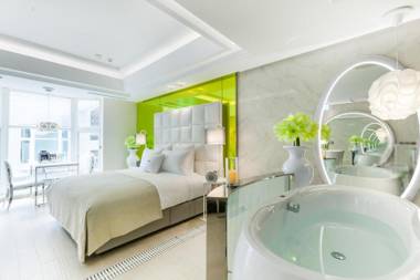 Six Star Motel-Taoyuan