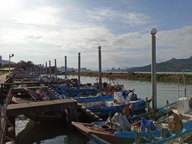 CHECK Inn Express New Taipei Tamsui