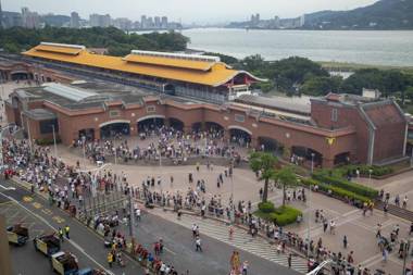 CHECK Inn Express New Taipei Tamsui