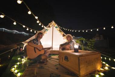 Hoang Indian Tent Camping