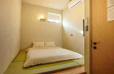 Japanese style日式風格小屋:和室房(獨立套房專屬衛浴)。桃園機場捷運高鐵交流道快速方便