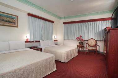 Longchi Hot-Spring Hotel