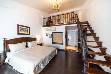 Shangrila Boutique Hotel