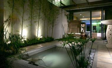 Hefong Faddism Hotel