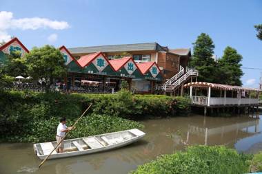 Dongshan River Resort Farm