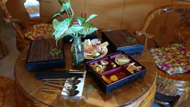 Qi Hua Zhen Ju Homestay