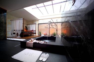 Yen Jim Boutique Motel